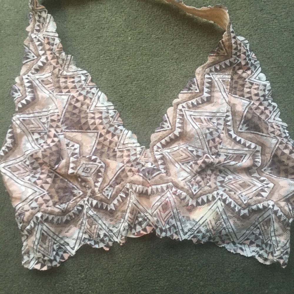 Brand new with tags Victoria Secret bralette Small